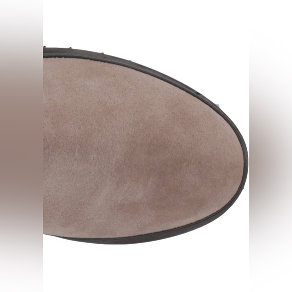 AEROSOLES Women's Leather Camila Chelsea Boot 10 Used good condition - Picture 6 of 14